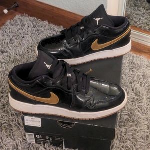 Used Air Jordans 1 Low with original box